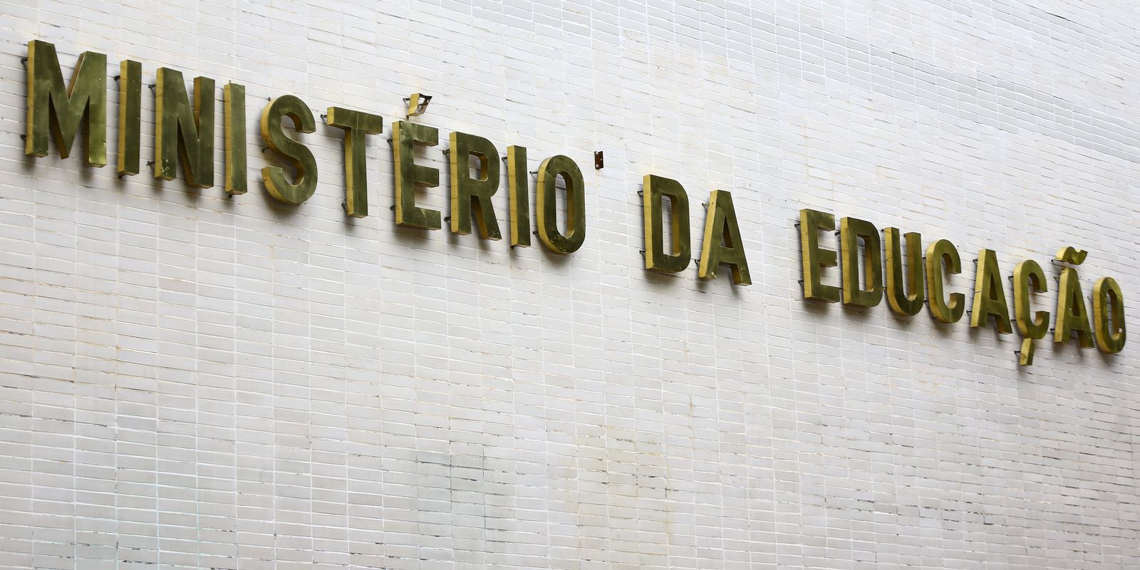 Desempenho de cursos de formação de professores EaD é 53,1% inferior no Enade