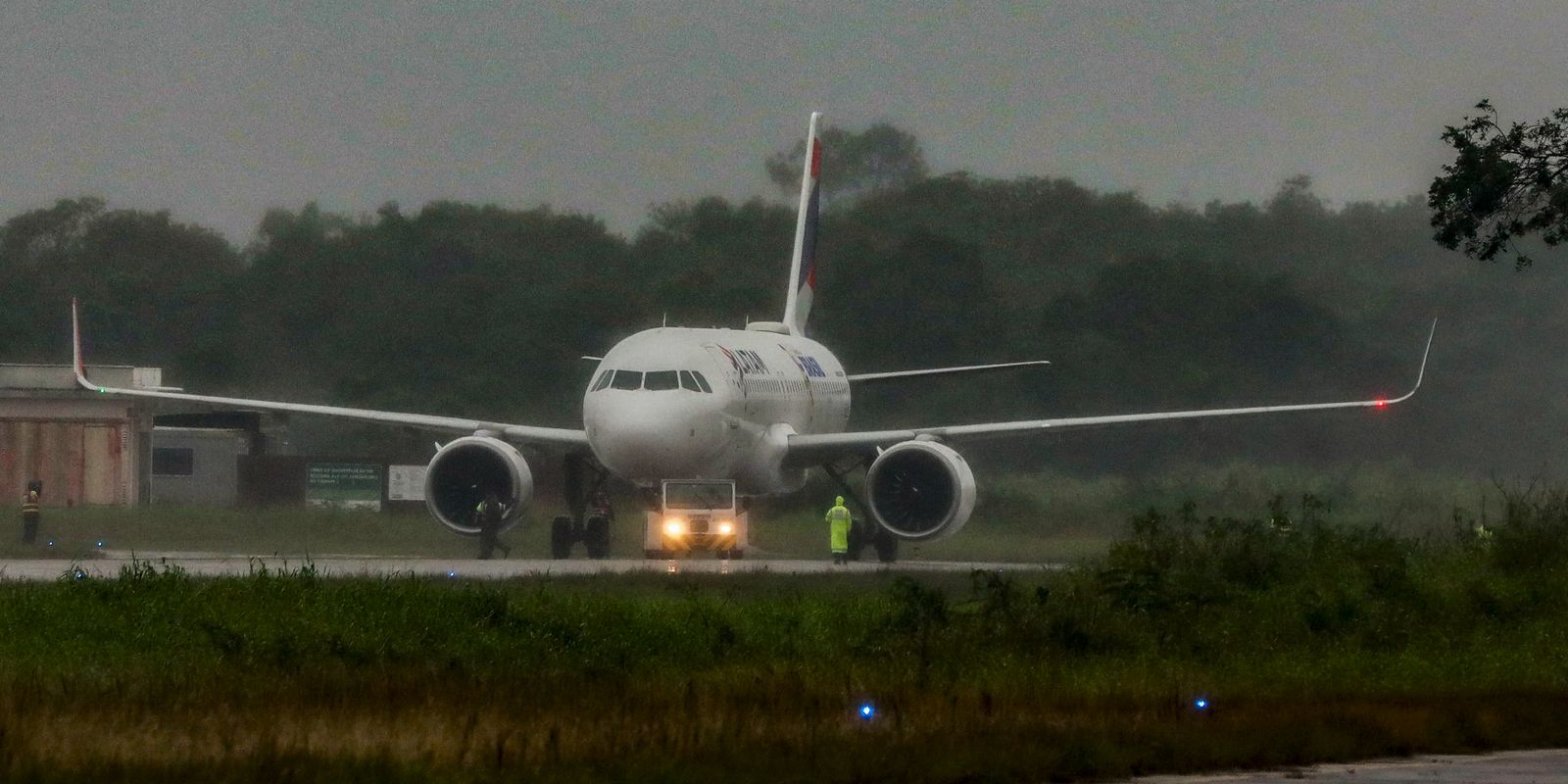 Governo federal estende benefícios fiscais para querosene de aviação e biodiesel por mais dois meses
