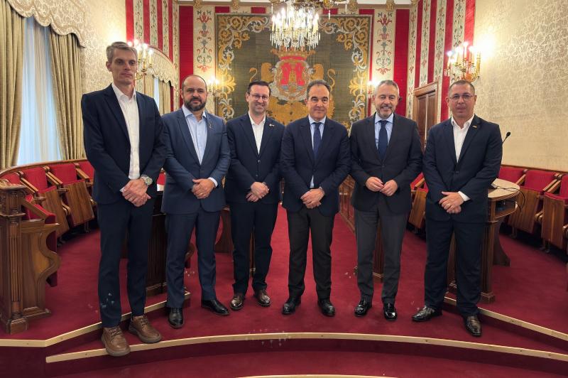 ITAJAÍ E ALICANTE FIRMAM ACORDO DE CIDADES-IRMÃS VOLTADO AO TURISMO, ECONOMIA E INOVAÇÃO