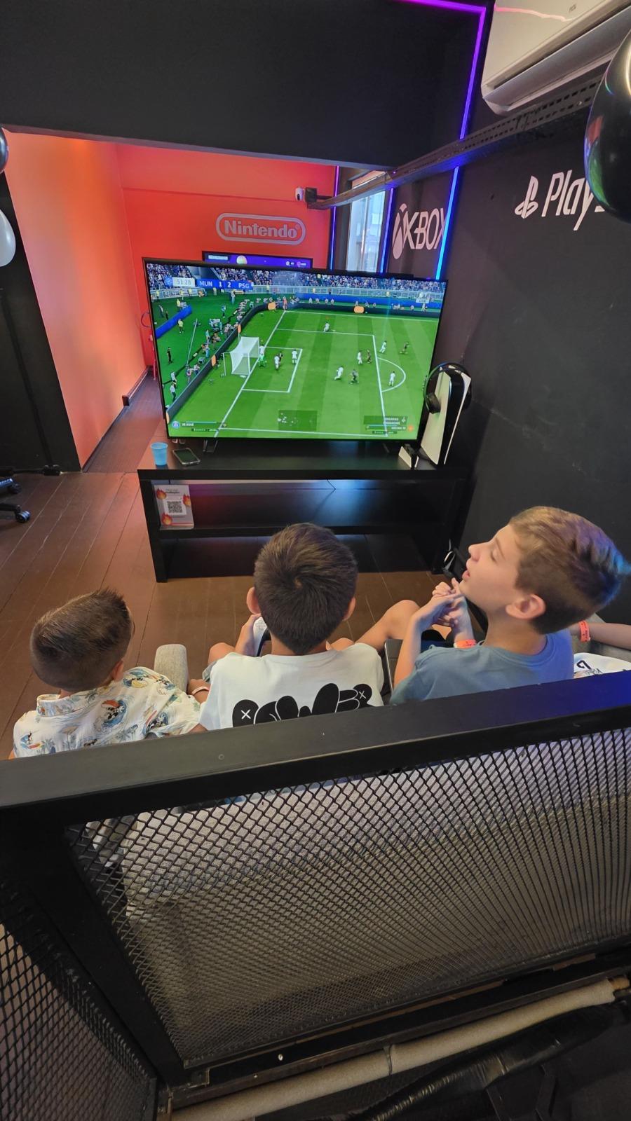 Jogos eletrônicos e encontros presenciais: Blumenau (SC) tem espaço dedicado aos games