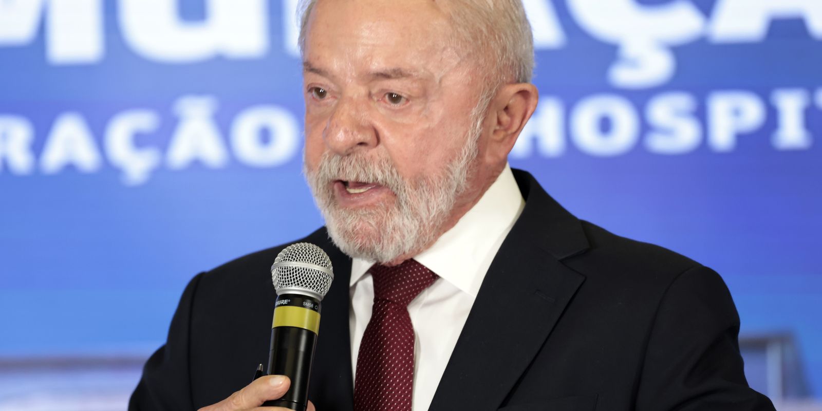 Presidente Lula inicia radioterapia preventiva para lesão no couro cabeludo