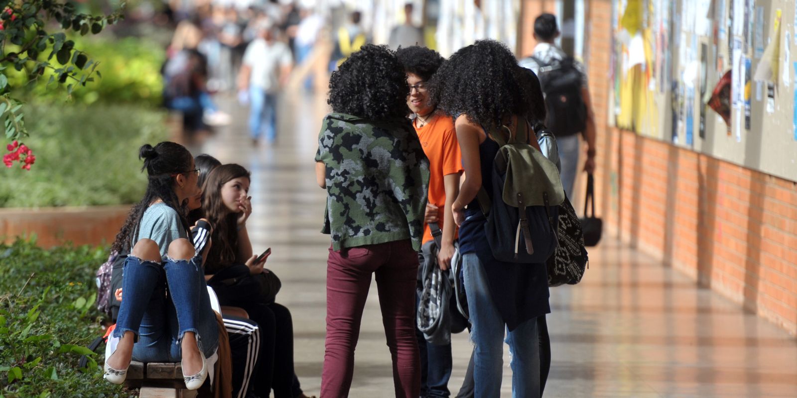 MDIC lança cursos de comércio exterior para mulheres e pessoas negras