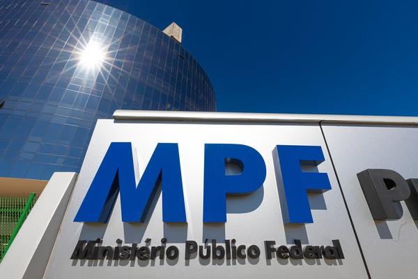 Mulher é resgatada em situação degradante no interior de Benedito Novo; caso pode configurar cárcere privado e trabalho análogo à escravidão