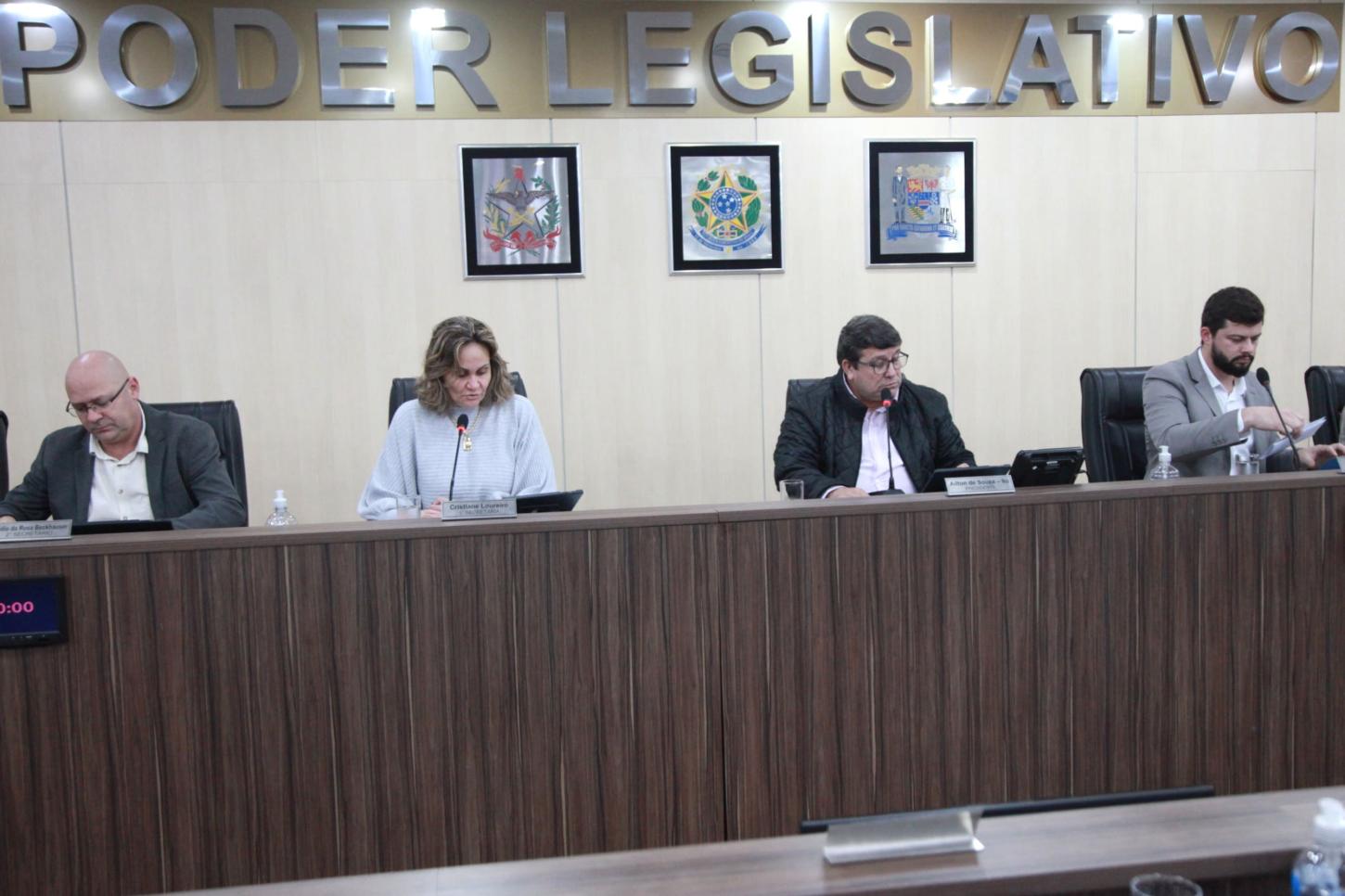Projeto garante embarque e desembarque seguro para mulheres e idosos no transporte coletivo em Blumenau