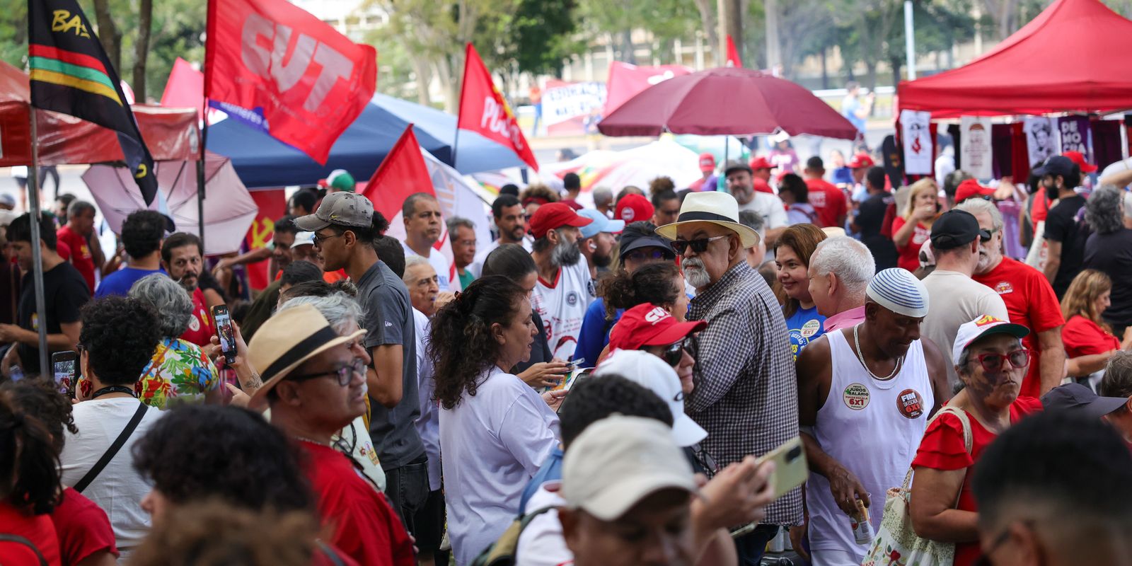 Centrais sindicais mobilizam trabalhadores em atos pelo fim da escala 6x1 e defesa de direitos trabalhistas