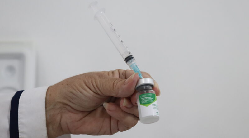 Vacinação contra a gripe está disponível para toda a população acima de 6 meses de idade em Gaspar 