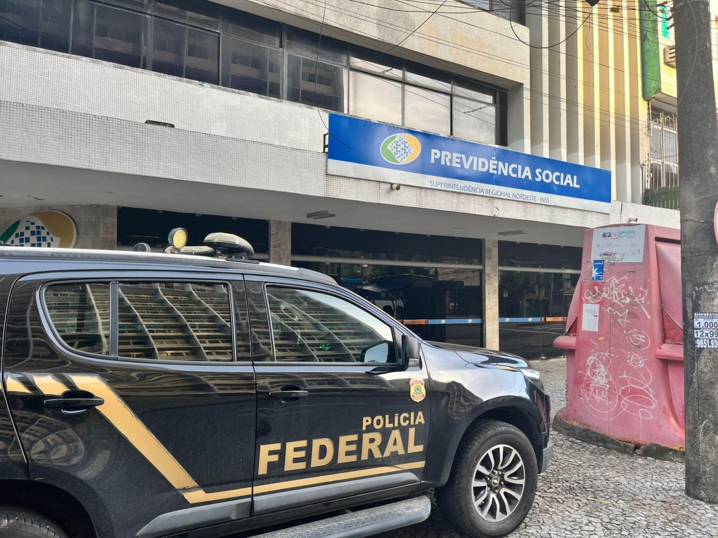 A Farra do INSS: quando roubam de quem já trabalhou a vida inteira.