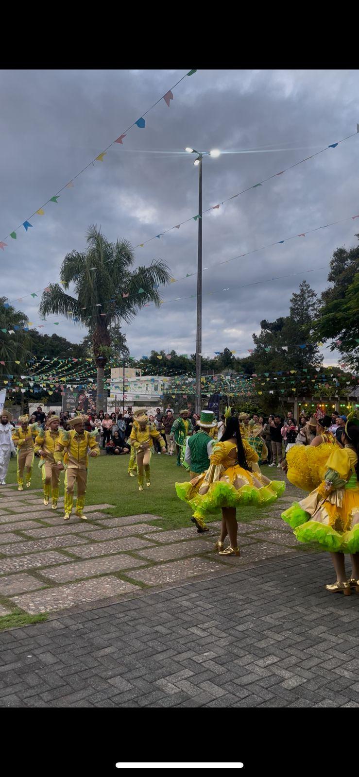 Arraiá Cultural celebra a tradição junina na Praça da Prefeitura