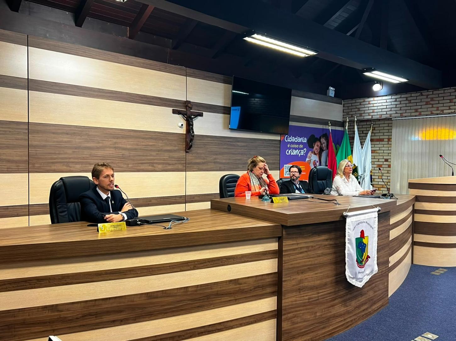 Brusque sedia reunião do Colegiado de Tributação da AMVE