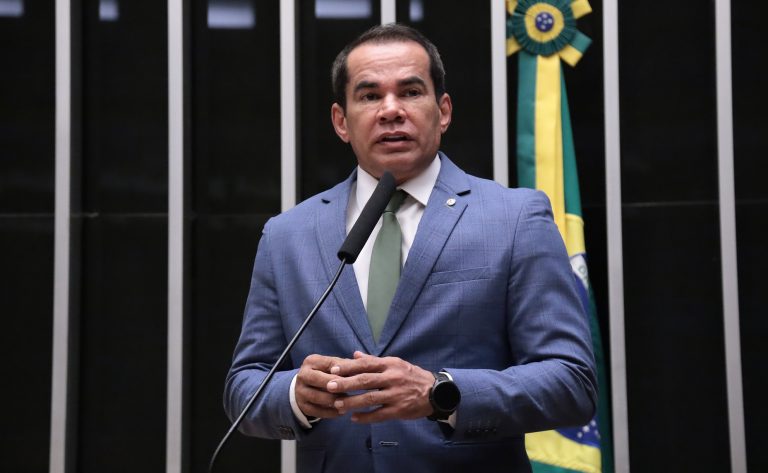 Câmara dos Deputados aprova criação de 91 cargos para a Defensoria Pública da União