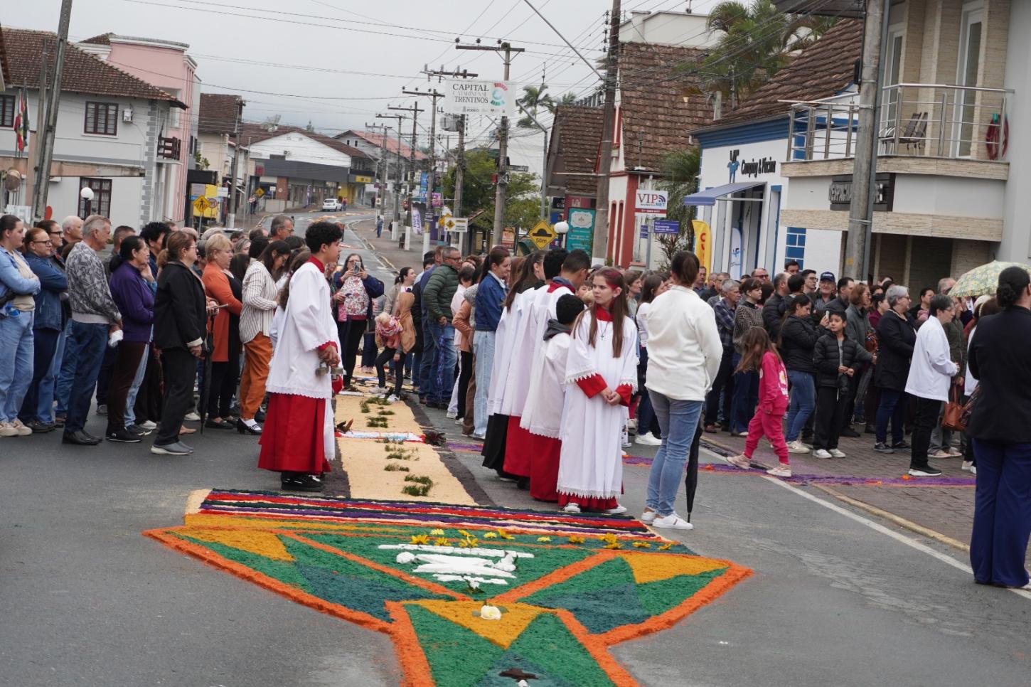 Corpus Christi reúne fé, tradição e união das comunidades em Rodeio