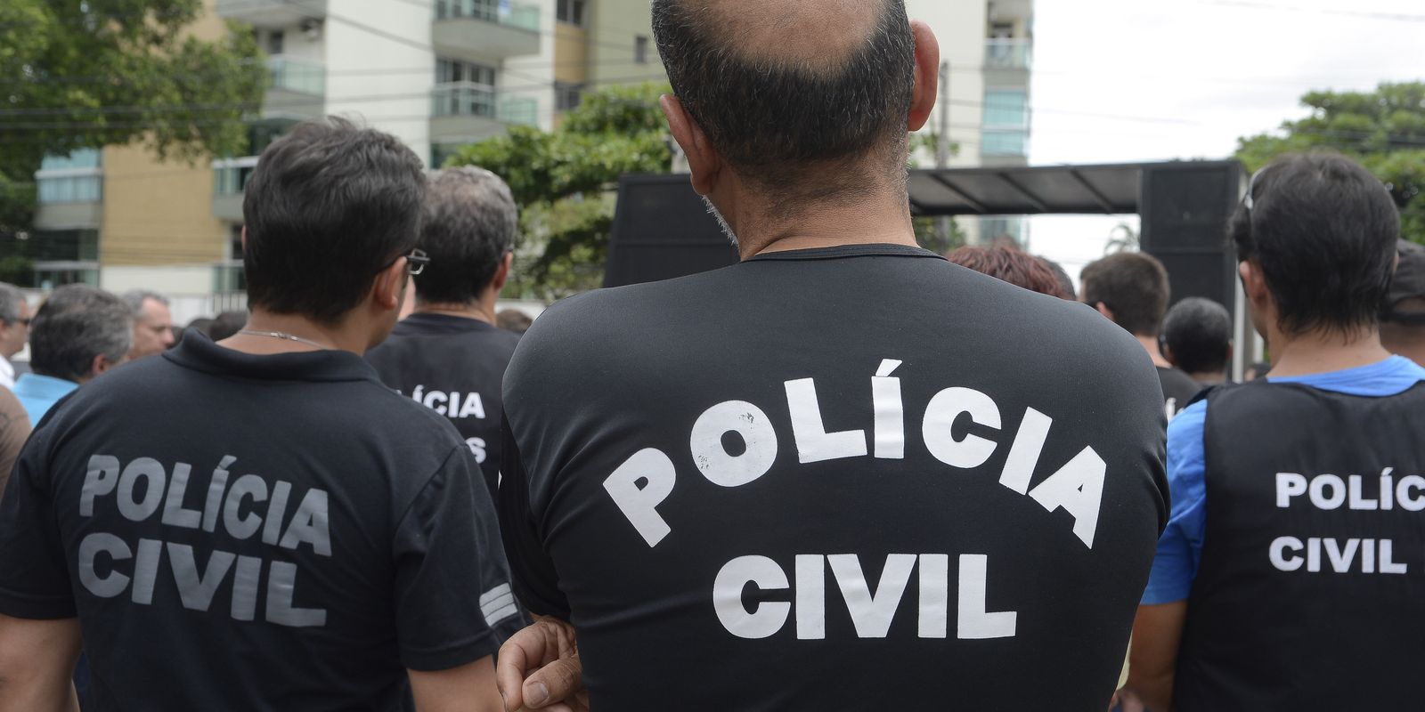 Deputado Val Ceasa é alvo de operação por suspeita de elo com o Terceiro Comando Puro no Rio