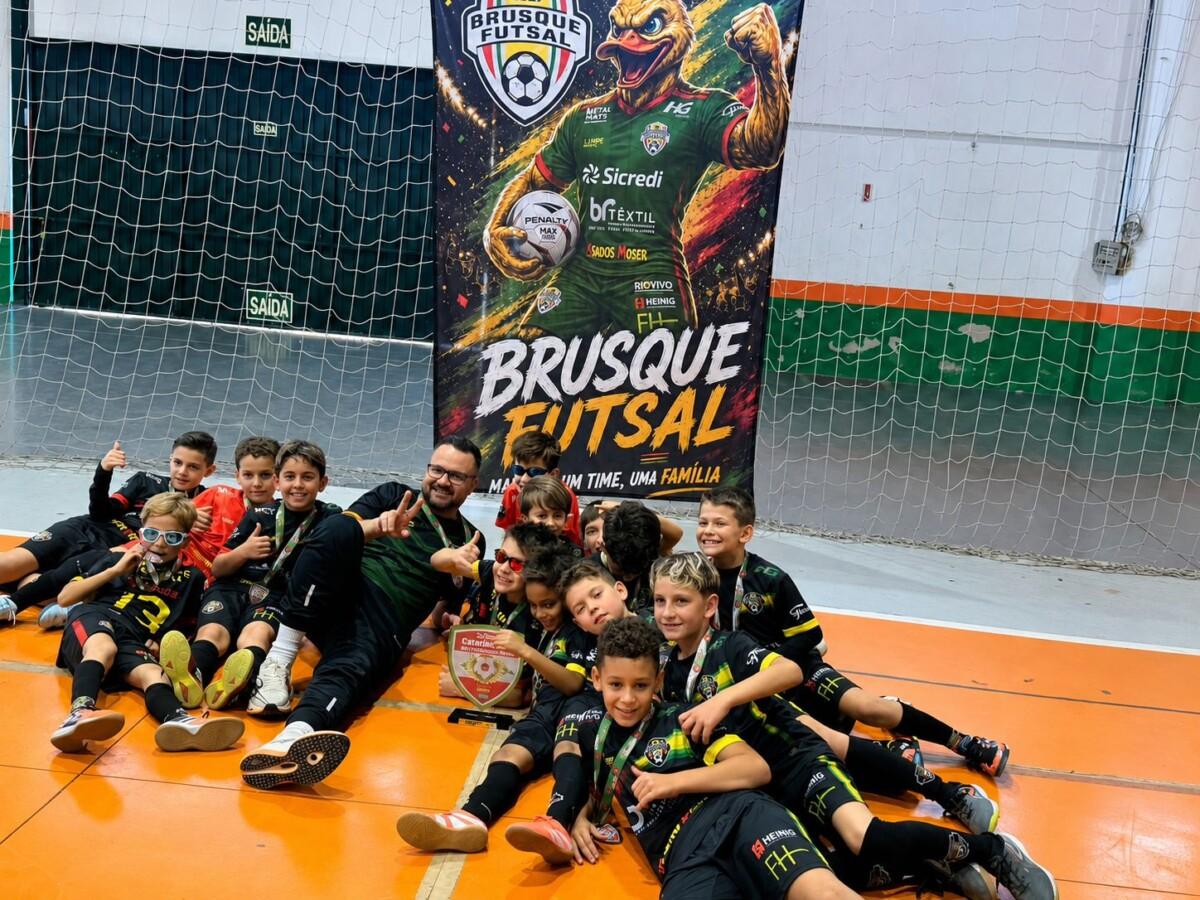 Equipe Sub-9 do Brusque Futsal conquista título da 24ª Copa Catarinense