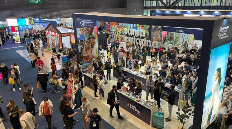 Gaspar participa de uma das maiores feiras turísticas da América do Sul 