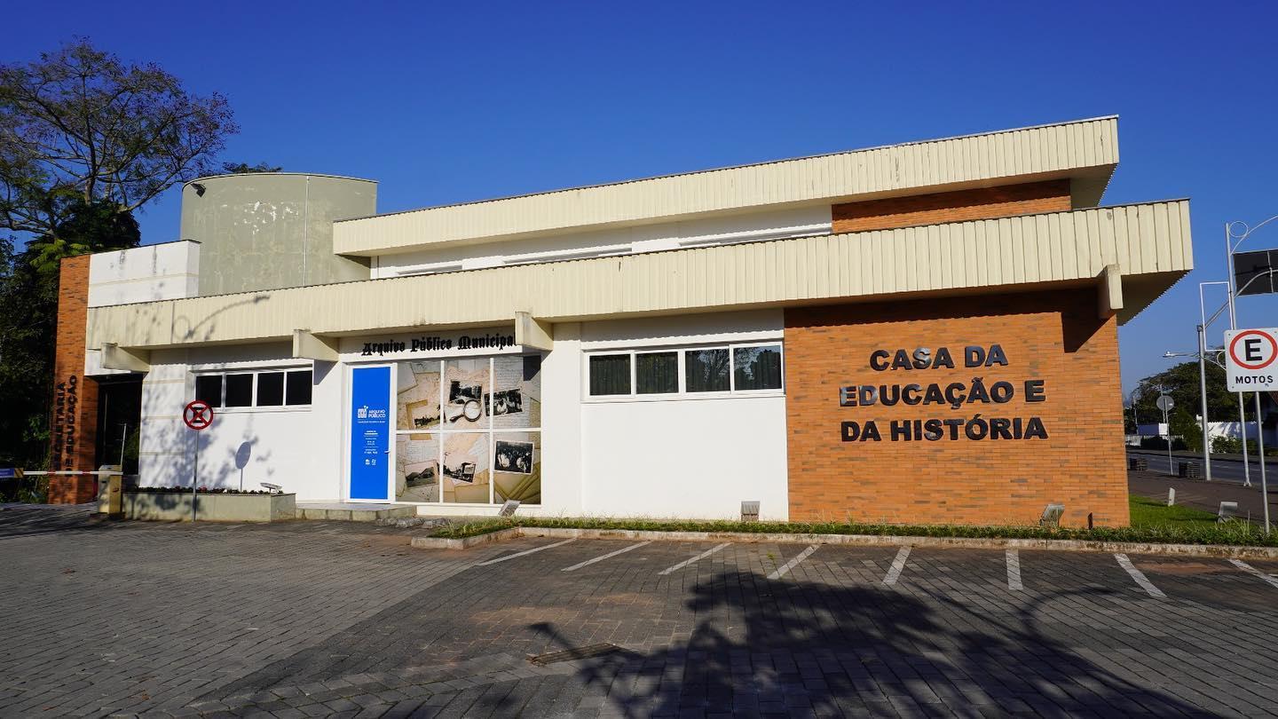 Pais cobram transparência no NEI Raio de Sol e questionam destino de mensalidades da APP em Timbó
