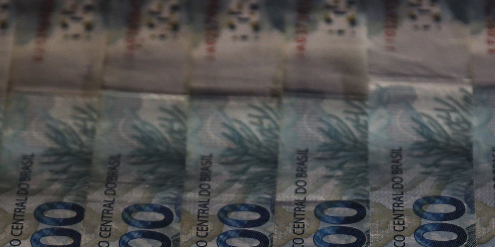 CNI: redução de impostos e equilíbrio fiscal lideram prioridades para próximo governo