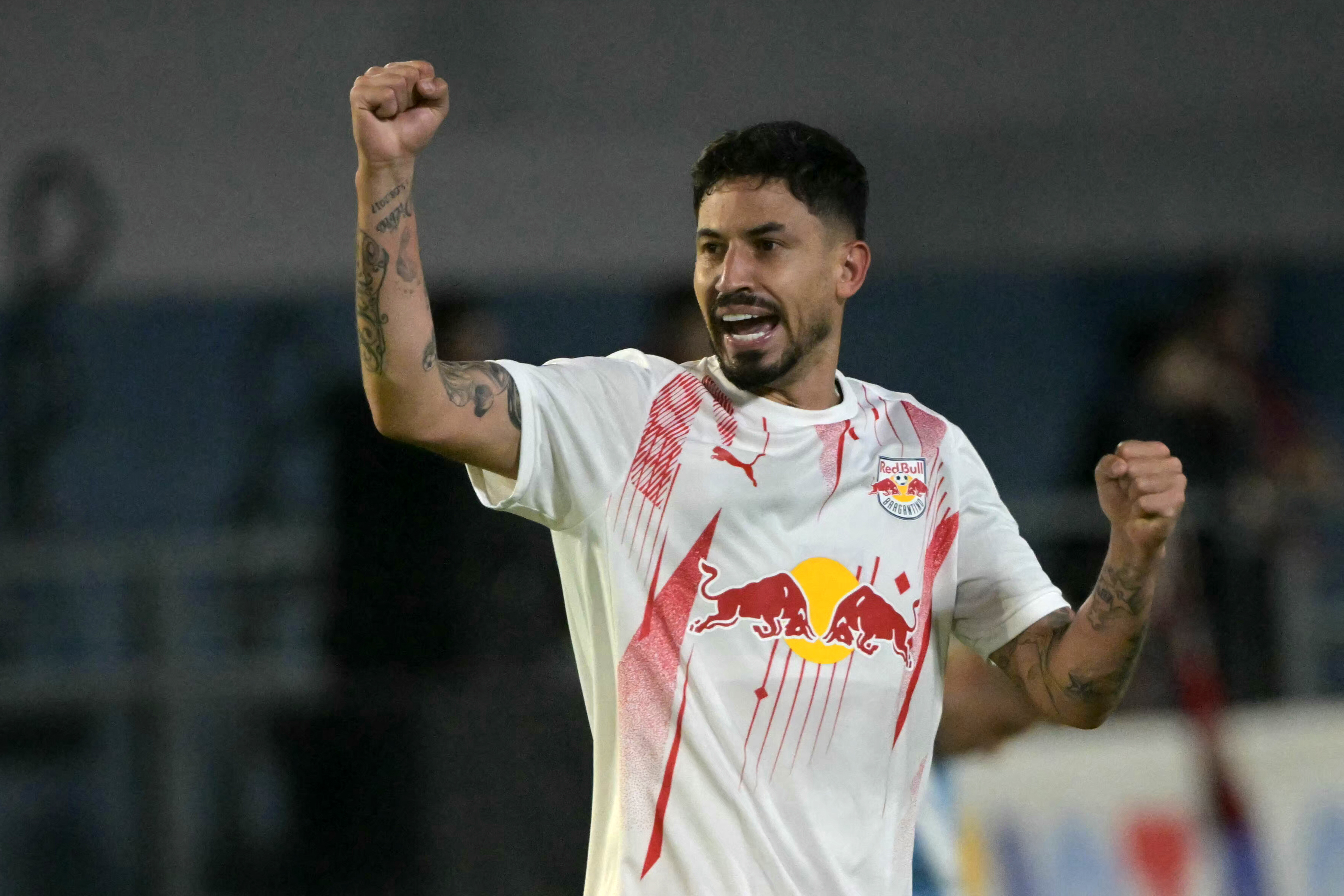 Bragantino vence Sporting Cristal e enfrentará o Atlético-MG nas oitavas da Sul-Americana