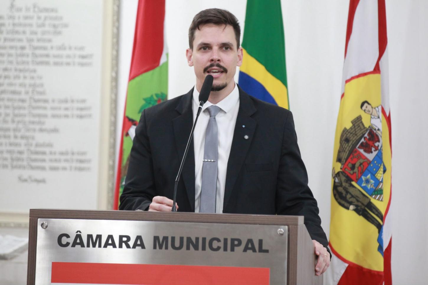 Câmara aprova projeto de Bruno Win que endurece combate ao descarte irregular de lixo em Blumenau