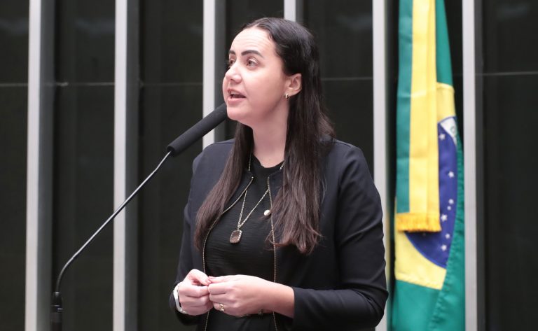 Comissão de Educação aprova que escolas comuniquem suspeita de trabalho infantil ao conselho tutelar