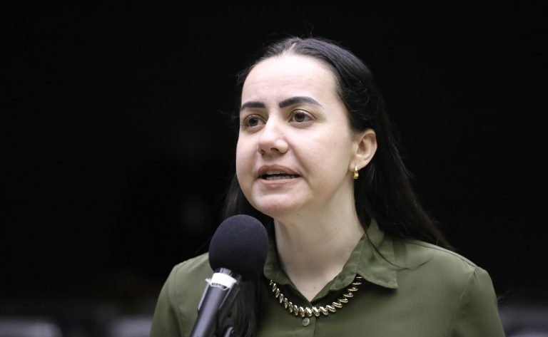 Comissão da Câmara avança com projeto para prevenir violência contra estudantes com deficiência