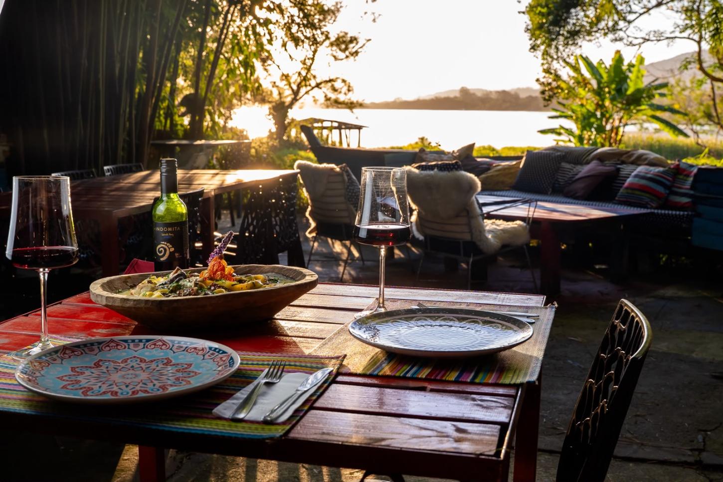 Del Vino abre no dia 14 e dá início à temporada de experiências enogastronômicas na Praia do Rosa