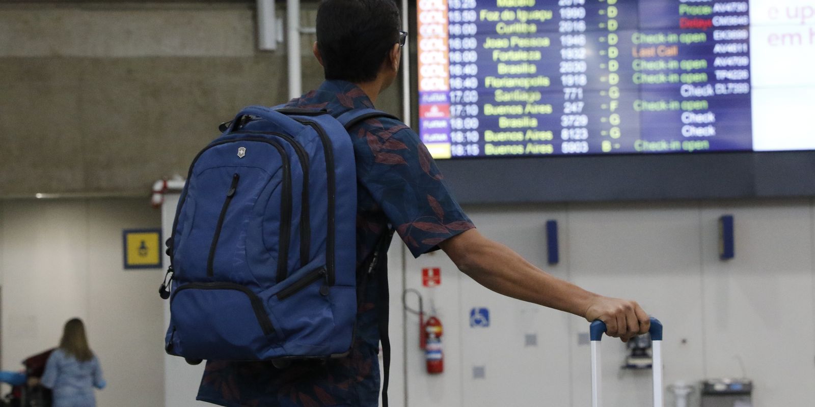 Novo sistema alfandegário da Receita acelera o desembarque de passageiros