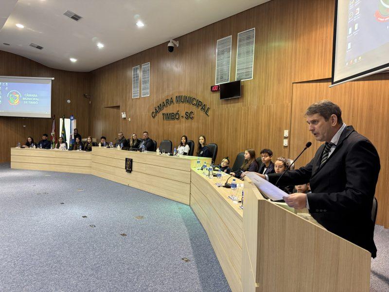 Parlamento Jovem elege Mesa Diretora e define Comissões para próximo semestre