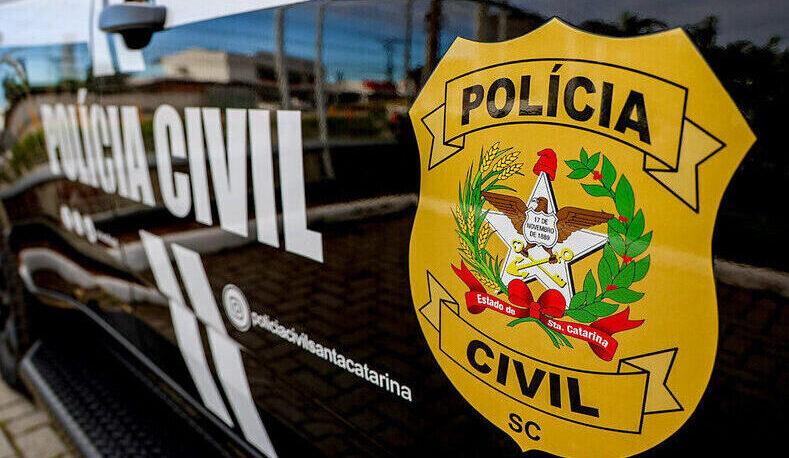 Polícia Civil prende em Corupá suspeito de roubo a residência em Blumenau