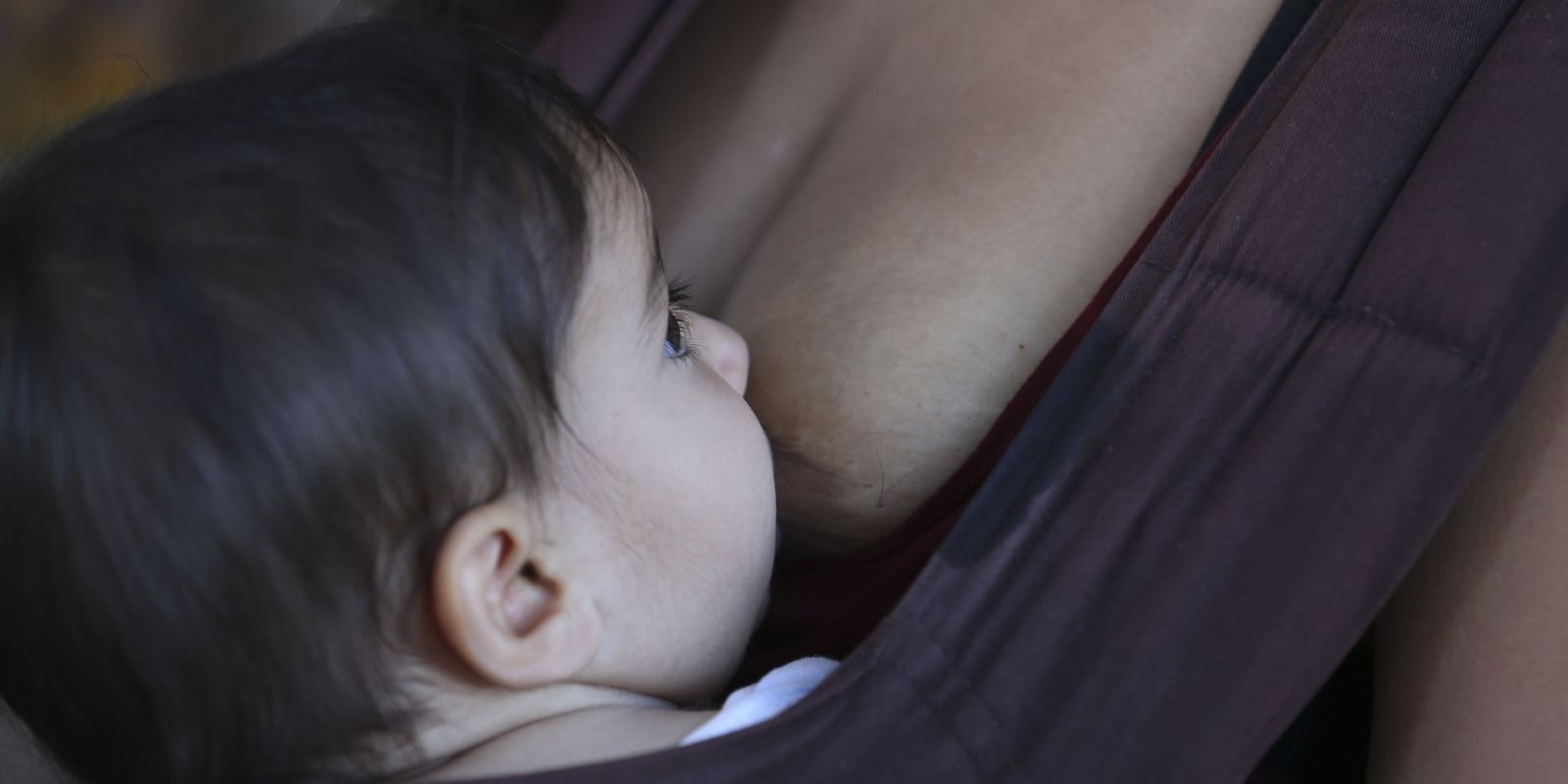A amamentação reduz o risco de doenças cardíacas e protege a saúde das mães