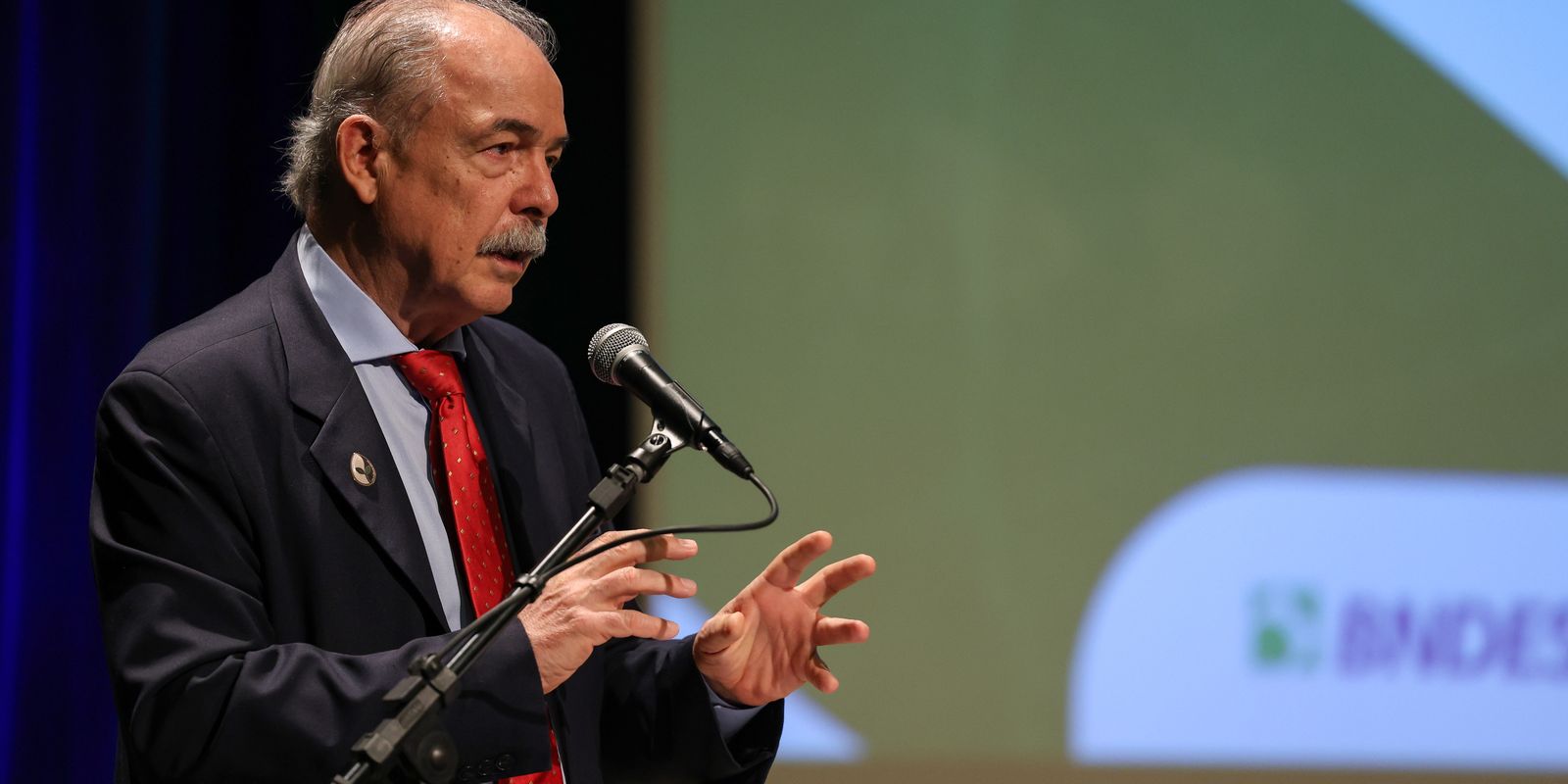 Lucro do BNDES atinge R$ 9,2 bilhões no primeiro semestre com alta de 25%