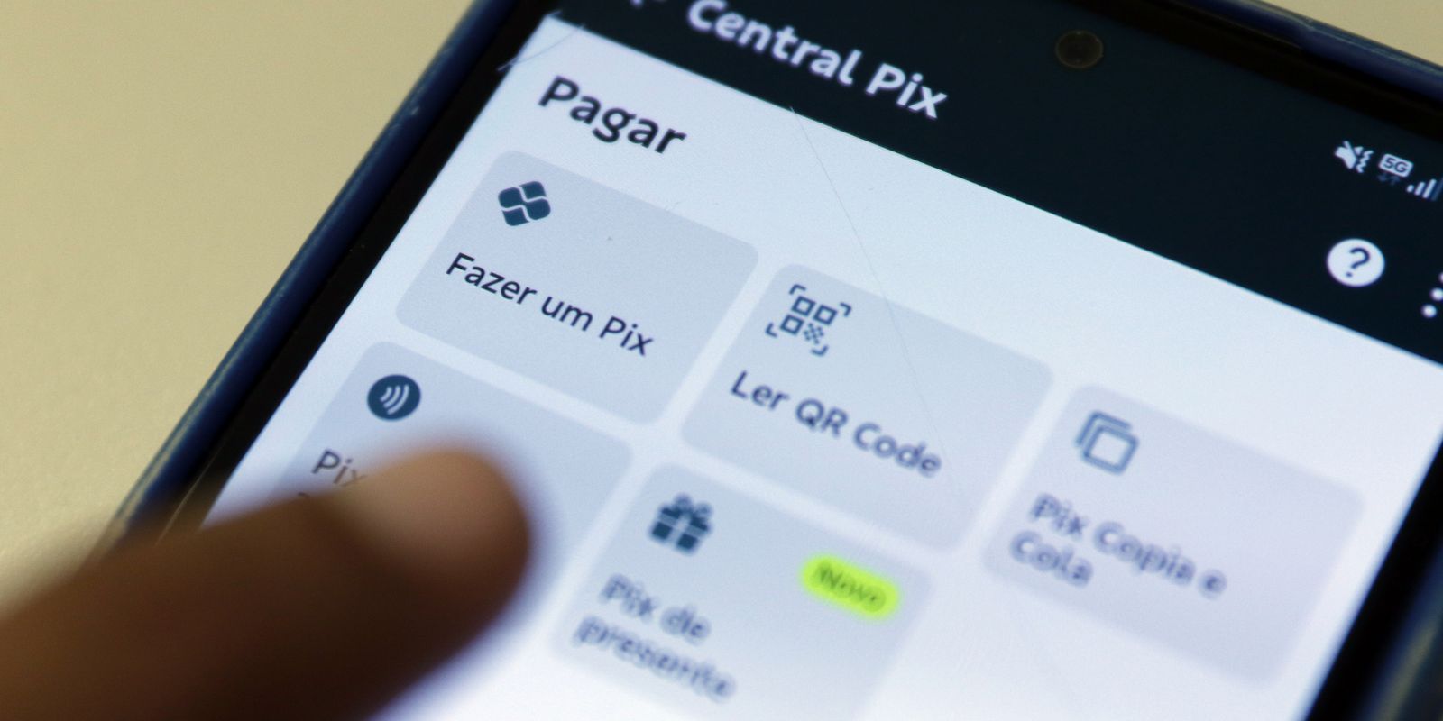 Sistema apresenta instabilidade no Pix e afeta bancos neste domingo