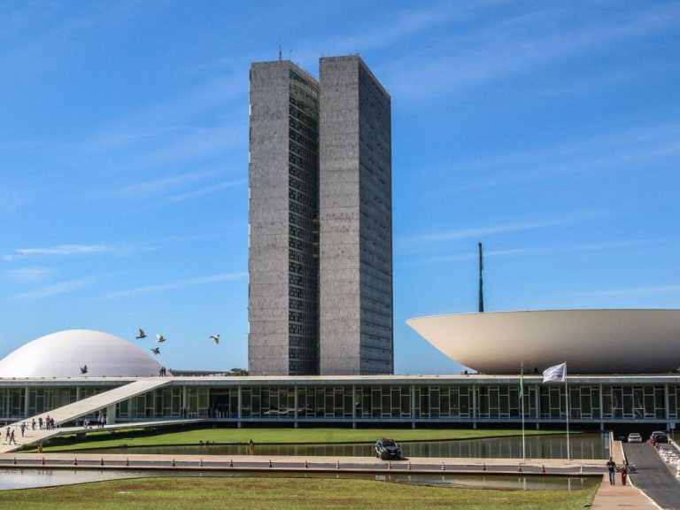 Governo entrega proposta do Orçamento de 2027 ao Congresso nesta segunda-feira
