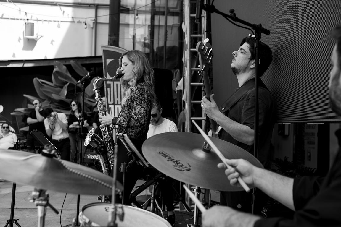 Projeto Jazz na Rua leva concerto gratuito à Prainha, em Blumenau, neste domingo (23)