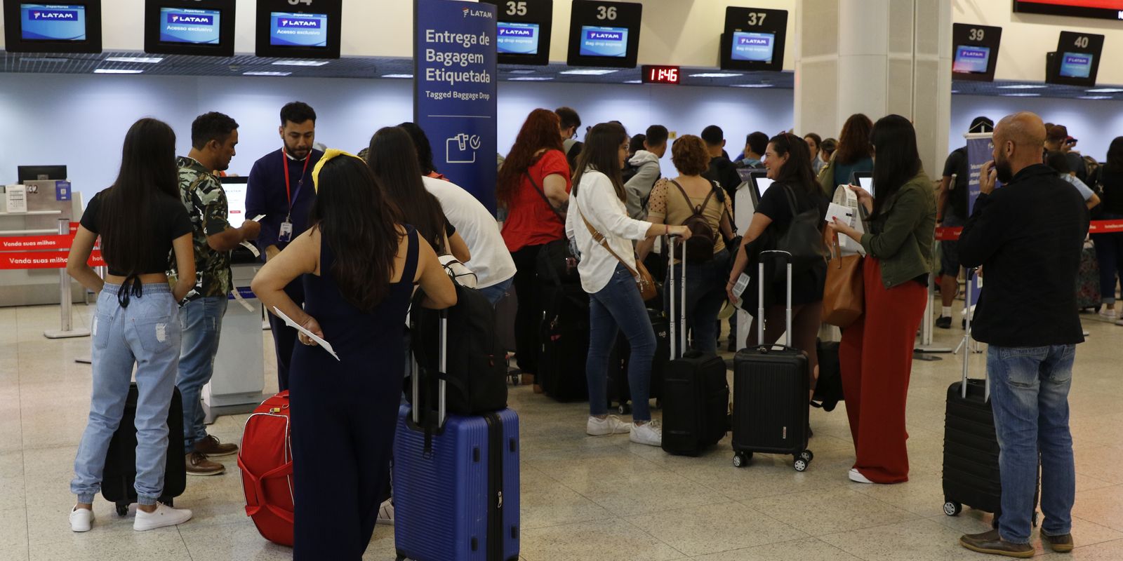Aeroporto Santos Dumont opera normalmente após cancelamento de voos nesta sexta