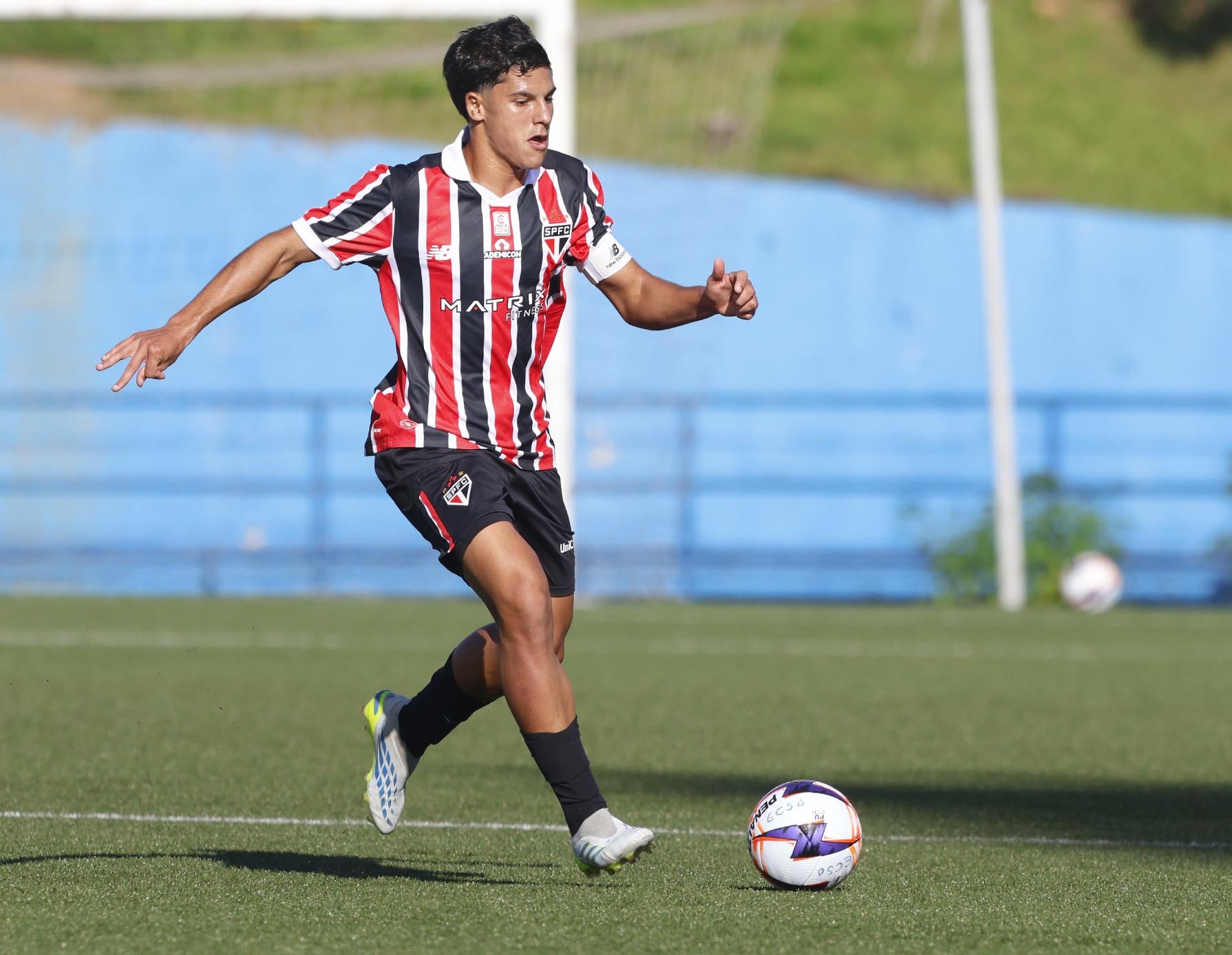 São Paulo dá suporte psicológico a Nicolas do São Paulo após acidente fatal em Barueri