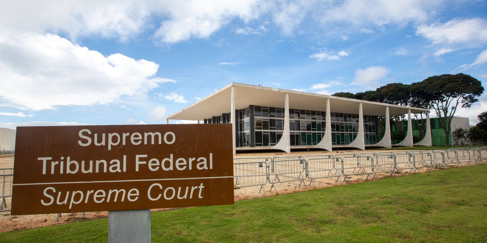 STF inicia julgamento sobre acesso a dados de usuários na internet