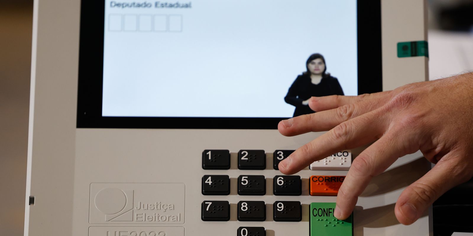 TRE-RJ altera locais de votação em 20 municípios por motivos de segurança