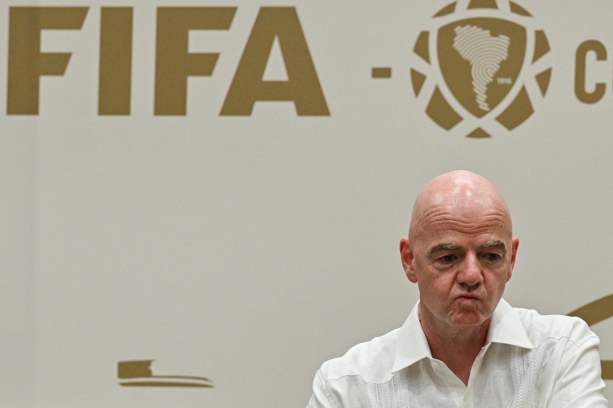 Crise na Fifa se agrava com duras críticas de confederações a Gianni Infantino