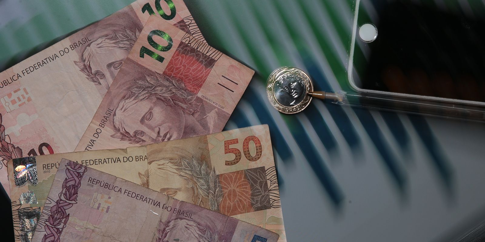 Ata do Copom justifica corte da Selic pela perda de ritmo da economia
