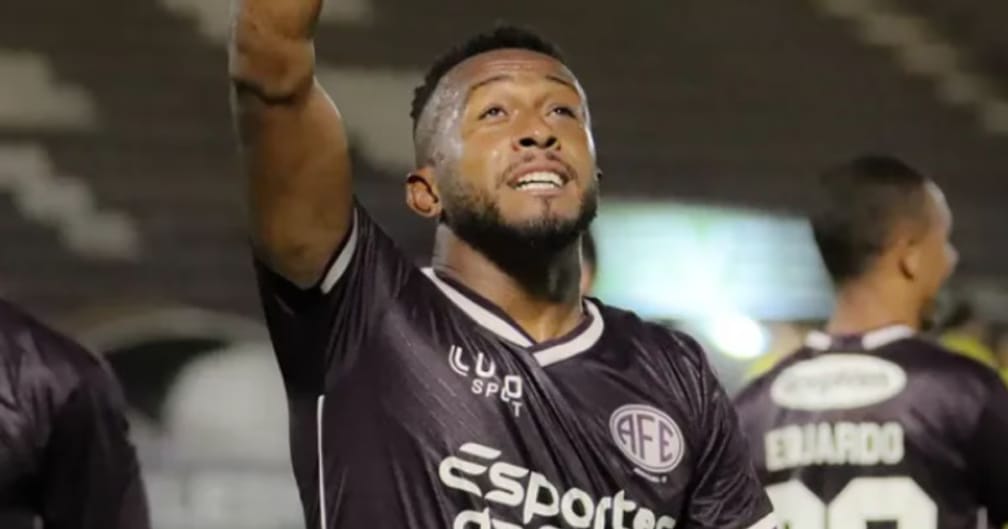 Brusque sofre virada inacreditável na Série C e perde chance de ficar a uma vitória do acesso