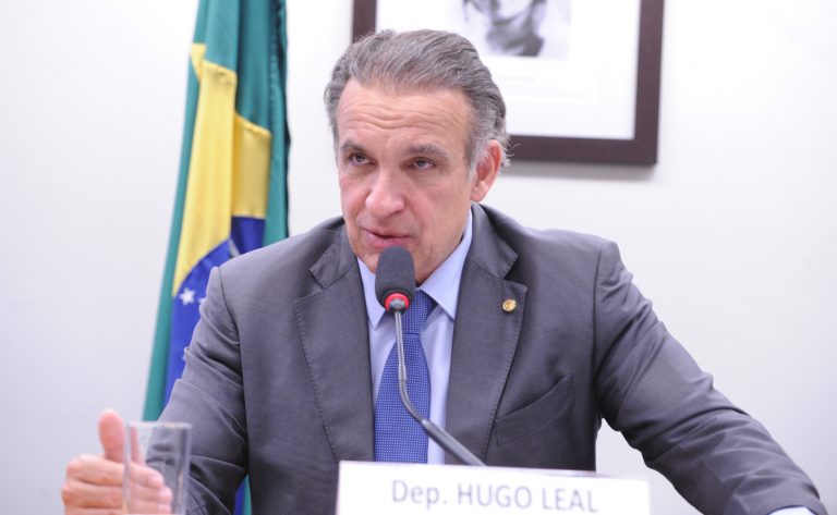 Câmara aprova gratuidade de 15 minutos em estacionamento rotativo pago
