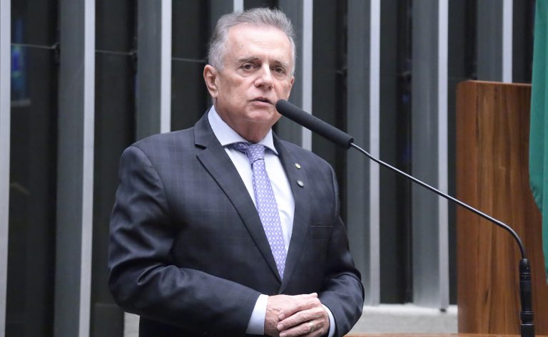 CCJ aprova projeto que exige separação de torcidas nos estádios