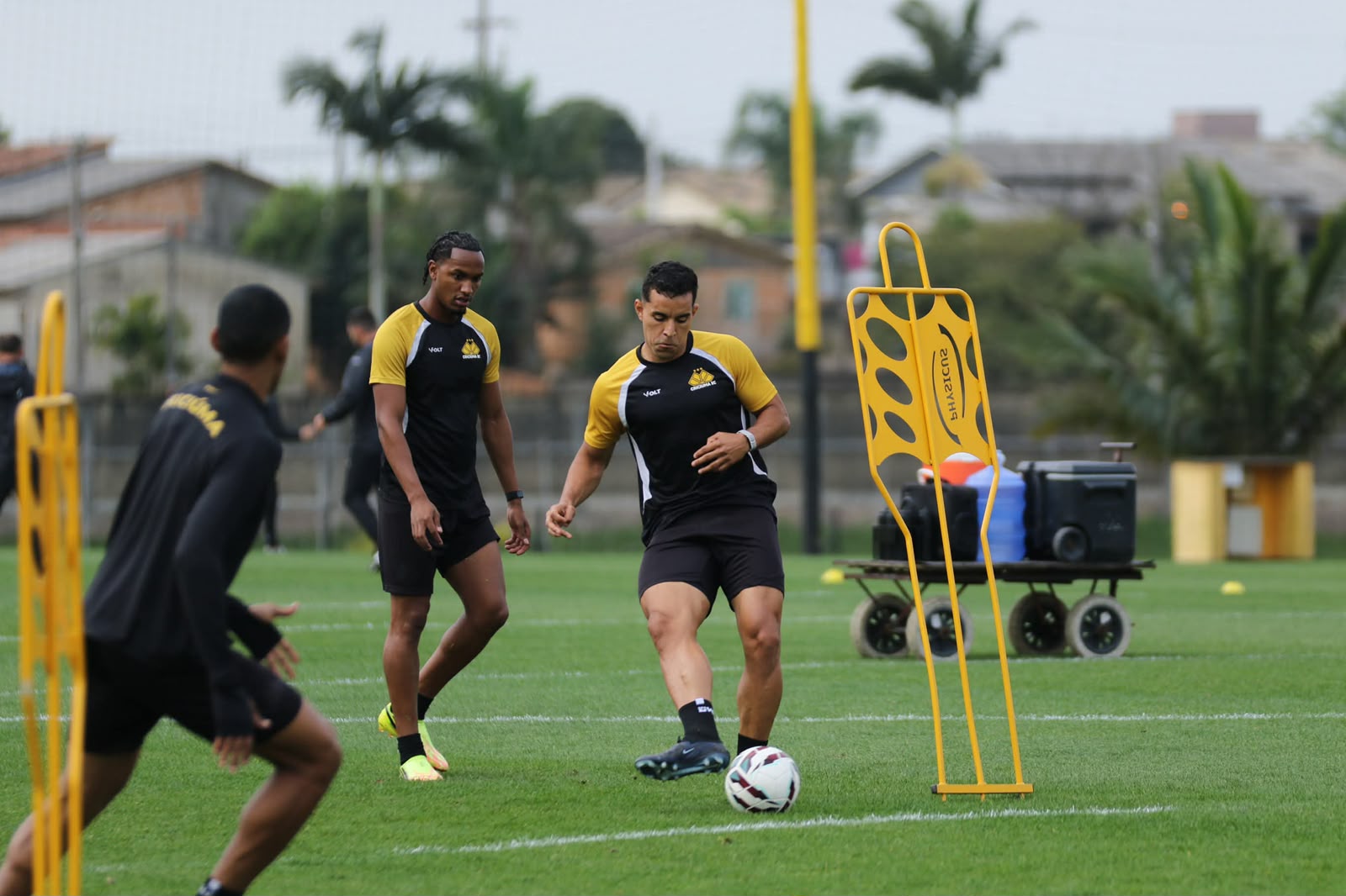 Criciúma tenta reforço do Cruzeiro antes do fim da janela