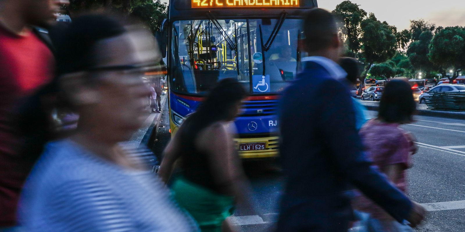 Obesidade triplica no Brasil em três décadas e atinge um quarto dos adultos