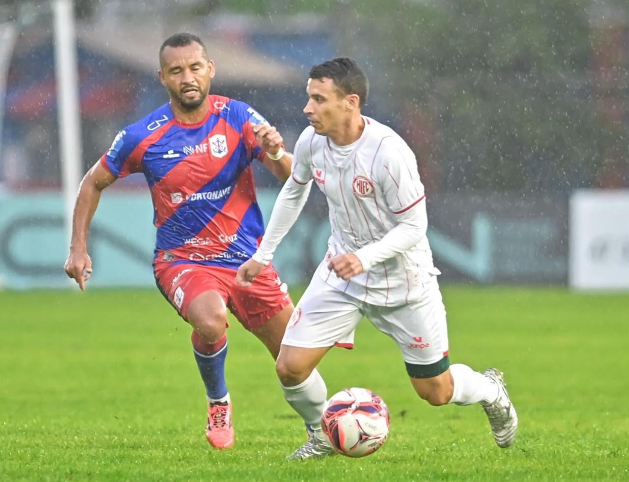 Hercílio Luz perde para o Marcílio Dias na Copa SC