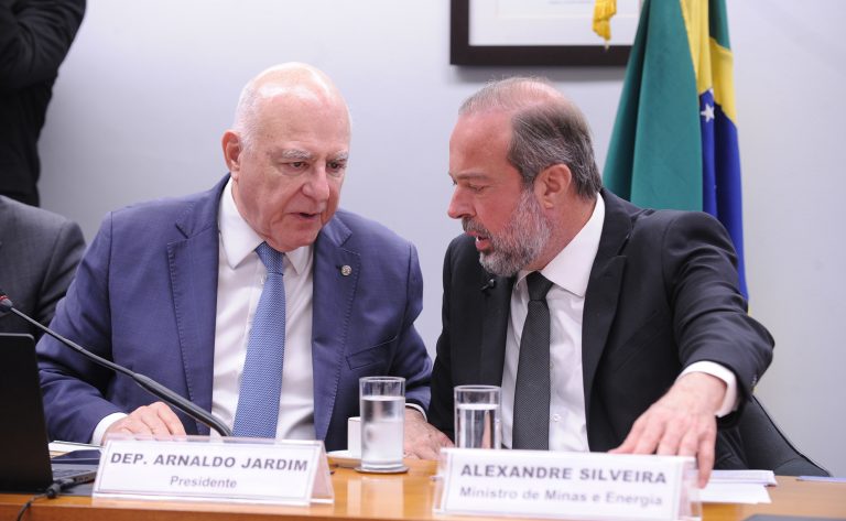 Lei do Combustível do Futuro impulsiona R$ 200 bilhões em investimentos