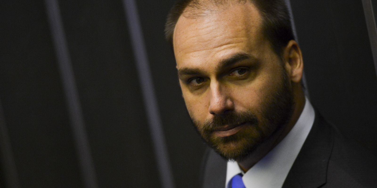 Ministério da Justiça efetiva a demissão de Eduardo Bolsonaro na Polícia Federal