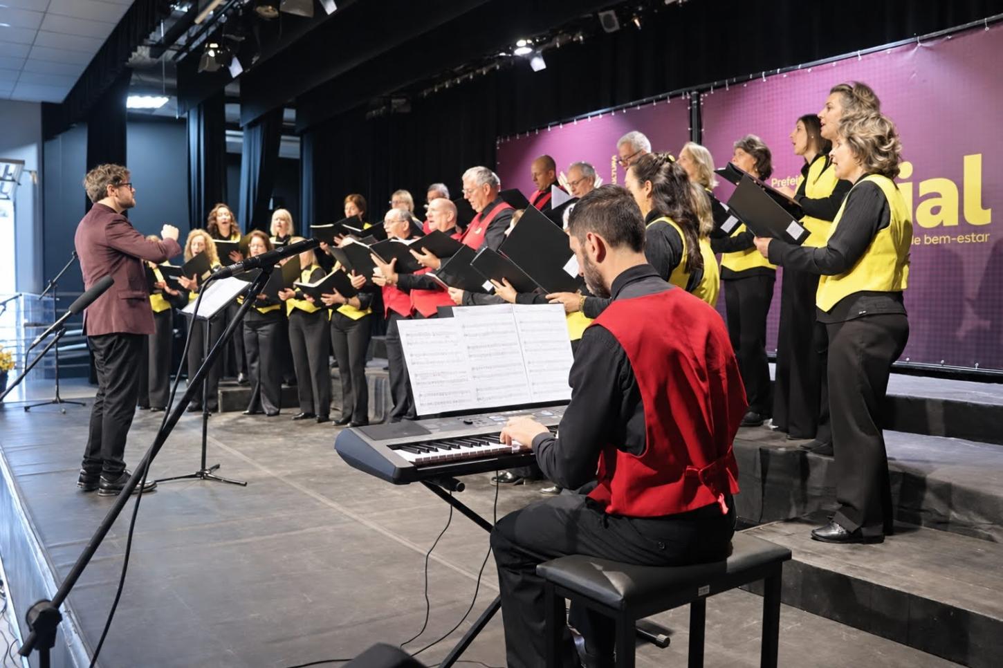 Música e integração marcam o 14º Encontro Regional de Corais de Indaial