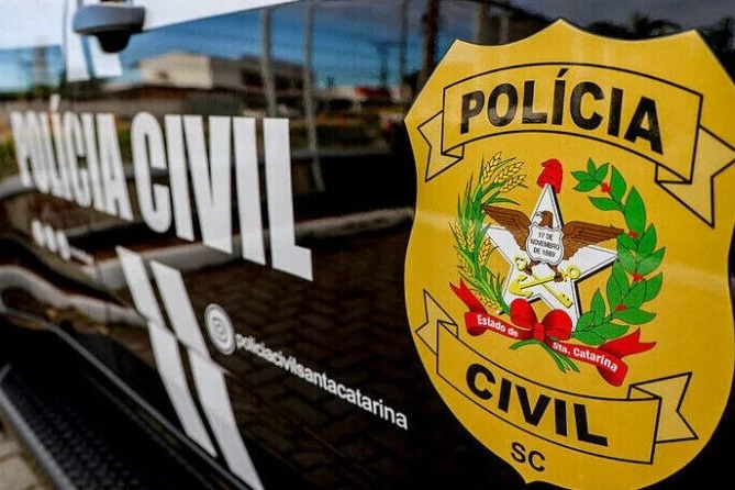 Operação prende três suspeitos de facção em São José