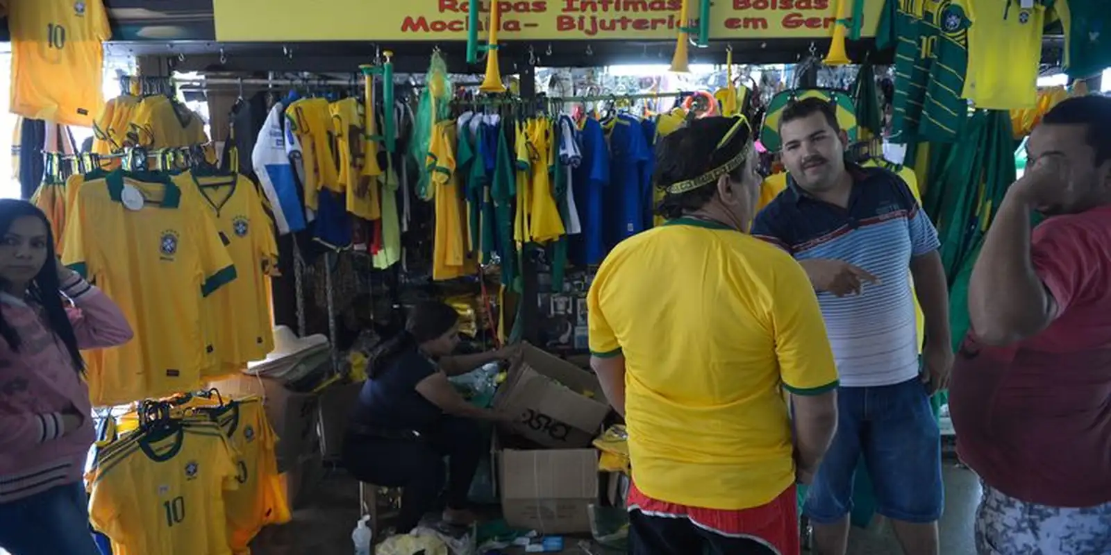 Vendas no comércio varejista caem 0,8% em julho após efeito da Copa do Mundo